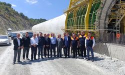 Tokat'ta Dev Yol Projeleri Masaya Yatırıldı: Hedef 2026'da Tamamlamak
