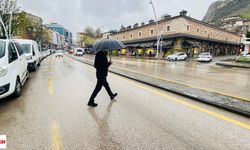 tOKAT'TA SICAKLIK 11 DERECE DÜŞECEK: mETEOROLOJİ TARİH VERDİ Yukarıdaki referans metindeki bilgileri kullanarak %100 ö