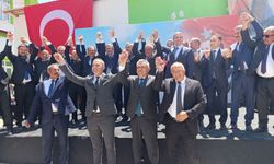 Bakan Çiftçi Çevrecik'te Konuştu: "Bu Topraklara Sevgiden Başka Tohum Ekmeyiz