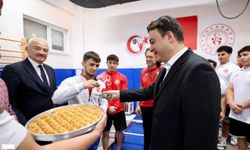 Vali Köklü’den Dünya Şampiyonası Öncesi Milli Haltercilere Moral Ziyareti