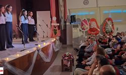 Öğretmen ve Öğrencilerden Unutulmaz Şiir ve Müzik Dinletisi