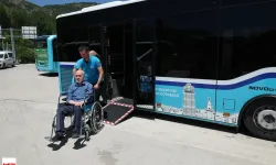 Bir Tuşla Otobüs Kapıda: Tokat Belediyesi’nden Özel Gereksinimlilere Büyük Kolaylık