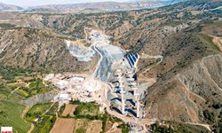 Tokat'ı Batıya Bağlayacak 42 İlin Geçiş Güzergahı Olacak 120km Uzunluk 7 Kavşak 4 Tünel, 8 Viyadük Ekonomi Kapısı Olacak
