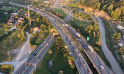 Tokat'ın Bu Yolunda Rekor Kırıldı 9 Gün Boyunca Yüz Binlercesi Geçiş Yaptı Doğudan Batıdan Gelen Aynı Yolu Kullandı