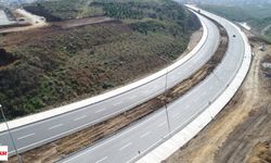7 İl 15 İlçeden Geçecek Tokat'ın Geleceğini İnşa Edecek Bu Önemli Yol İçin Bakanlığa Birkez Daha Çıkarma Yapıldı