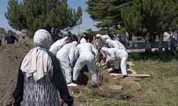 Tokat’ta KKKA Şüphesiyle Hayatını Kaybetti, Özel Tedbirlerle Defnedildi