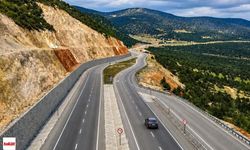 45,7 Kilometrelik Dev Yol Bölgeye Nefes Oldu 2 Köprü, 17 Kavşak Kuruldu Bölgenin Lojistik Ve Ticaret Üssüne Dönüştü