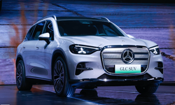Mercedes’in Kalesi Sallanıyor Yılların Devi Zor Günler Yaşıyor 63 Bin Elektrikli Araç Satıldı Ama Yetmedi