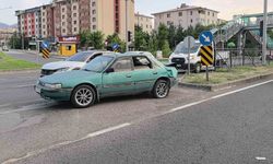 Zincirleme trafik kazası: 3 kişi yaralandı