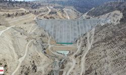 Temelden 42,5 Metre Yüksekliğe Sahip 255 Milyon Lira Bedelle Yapılıyor 4 Bin 50 Dekar Arazinin Can Damarı Olacak