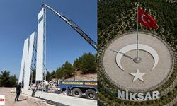 Niksar Seyir Terası’nda dev harfler yükselmeye başladı