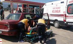 Niksar’da Akaryakıt İstasyonu Önünde Kaza: 1 Yaralı