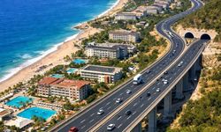 5 Tünel, 16 Viyadük'ten Oluşuyor Yüzde 30 Tamamlandı 2,5 Saatlik Yolculuk 36 Dakikaya Düşecek