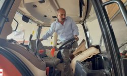 Sıfır aldığı traktör tarladan çok sanayide kaldı