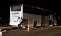 Yolcu otobüsü otomobil ile çarpıştı: 2 yaralı