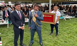 Tokat’ta güreş ağalığı için 4 milyon 60 bin TL verdi: Ağa Ahmet Akcan oldu