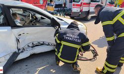 Niksar Gürçeşme sapağında feci kaza: 4 yaralı
