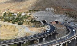 1947 Metrelik Dev Tünel 300 Metrelik Viyadük Çevre Yolunun En Kritik Geçişi Oldu İleri Teknolojiyle İnşa Edildi