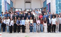 TOGÜ’nün yeni tıp öğrencilerine ilk ders 750 yıllık Gökmedrese’de