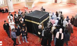 Umre ödülü kazanan hafızlara Tokat’ta uygulamalı eğitim