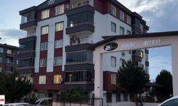Yürek yakan aile faciası! Anne, baba ve 5 yaşındaki çocukları 2. kattan atladı