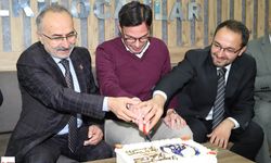 Başkan Yazıcıoğlu’na sürpriz kutlama