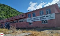 Tokat’ın Yanı Başındaki İnek Oteli Boş Kaldı