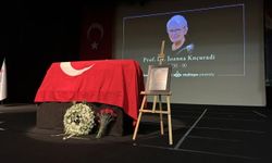 Prof. Dr. İoanna Kuçuradi İçin Tören
