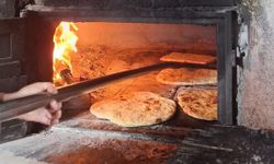 Tokat’ın 1400 Rakımlı Kasabasında Üretiliyor Kilometrelerce Uzağa Gönderiliyor Kadınların El Emeğiyle Hazırlanıyor