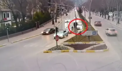 Tokat'ta duran araçlara böyle çarptı, trafik ekipleri de kazaya karıştı
