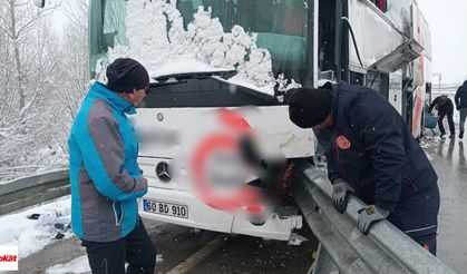 Tokat ile Kars yolcu otobüsü çarpıştı: Yaralılar Var
