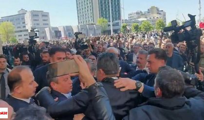 SON DAKİKA: CHP Genel Başkanı Özel'e Saldırı!