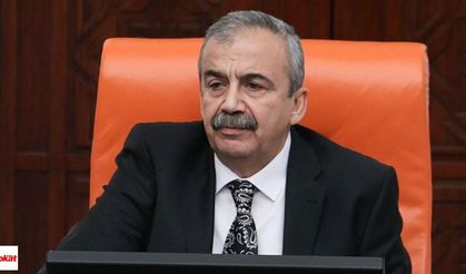 Sırrı Süreyya Önder Hayatını Kaybetti