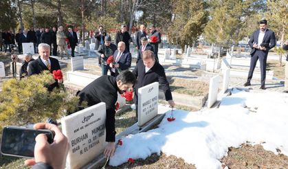 1992 Erzincan Depremi'nin 34. yılında deprem şehitleri anıldı