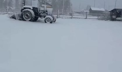 Dünyanın En Soğuk Bölgesinde Yaz Değil Kış Geldi Hava Eksi 6 Derece Lapa Lapa Kar Yağdı