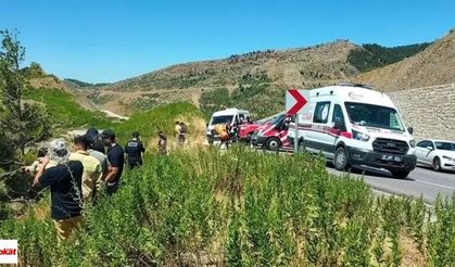 Uçuruma yuvarlanan araçta 5 kişi hayatını kaybetti