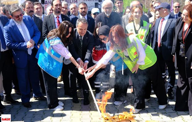 TOGÜ’de Bahar Rüzgarı Esti: Festival Korteji ve Hıdırellez Ateşiyle Renkli Başlangıç