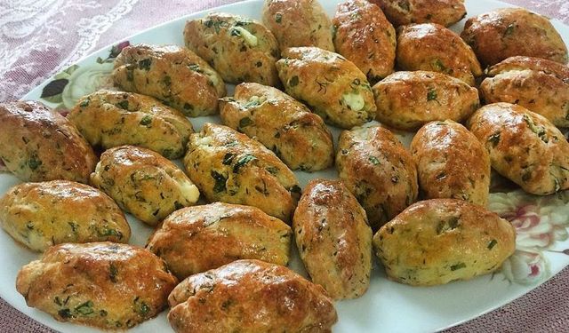 Pratik ve Lezzetli Dereotlu Peynirli Poğaça Tarifi