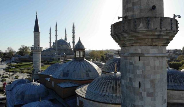 Edirne’de Ramazan Bayramı namazında camiler doldu taştı