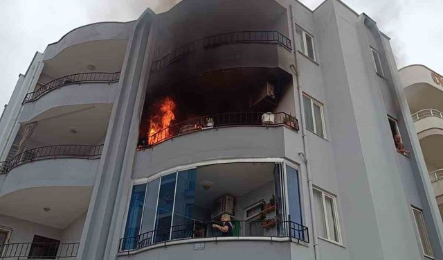 Mersin’de ev yangını: 1 yaralı