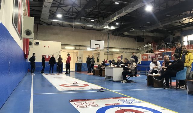 Tokat'ta floor curling heyecanı yaşandı
