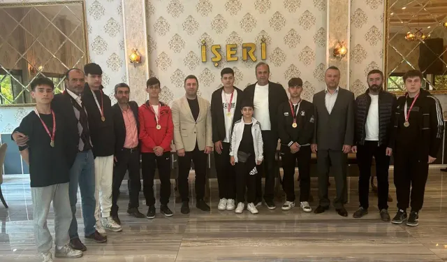 Türkiye Yıldızlar Boks Şampiyonası'nda Tokat'ı temsil edecekler