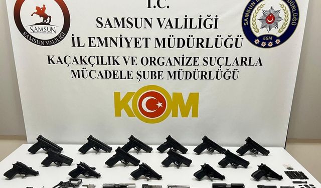 Samsun'da kaçak silah ticareti yaptıkları iddiasıyla 2 kişi yakalandı