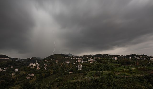 Trabzon'da sağanak etkili oldu