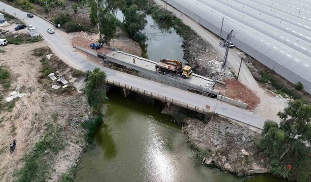 Büyükşehir Belediyesi’nden Kundu’ya yeni köprü