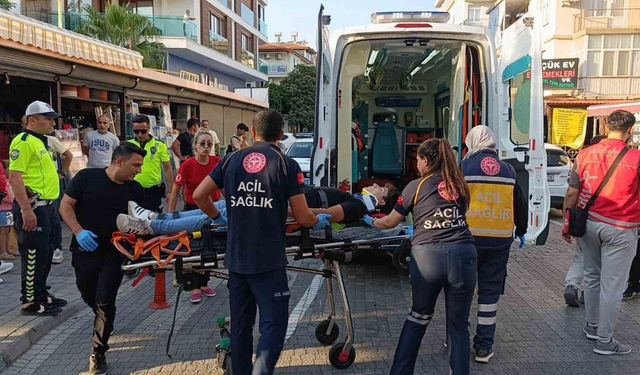 Kazaya gelen ambulans kaza yaptı, sağlıkçılar olay yerine yaya olarak geldi