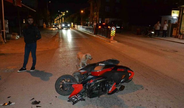 Keşan’da devrilen motosikletten düşen sürücü yaralandı