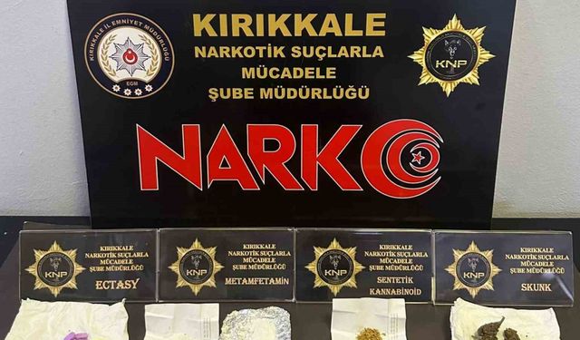 Kırıkkale’de üzerinde uyuşturucu bulunduran şahıs, polise yakalandı