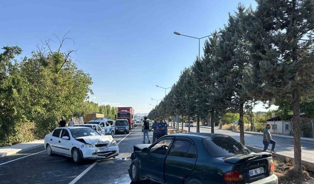 Malatya’da zincirleme trafik kazası: 3 yaralı