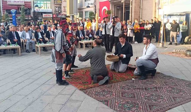 Sandıklı’da ‘Şed’ kuşatma töreni düzenlendi